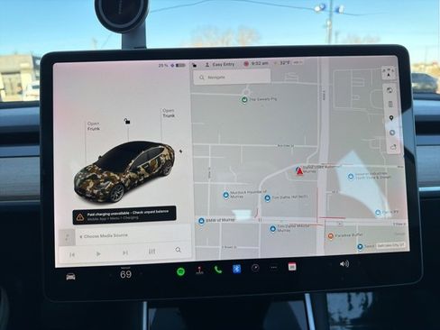 Used 2019 Tesla Model 3 Performance image 24