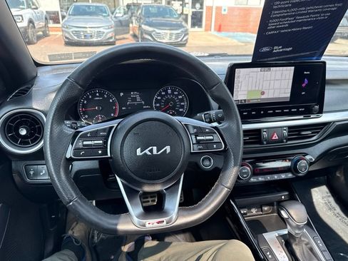 Used 2023 Kia Forte GT-Line w/ GT-Line Premium Package FWD image 19