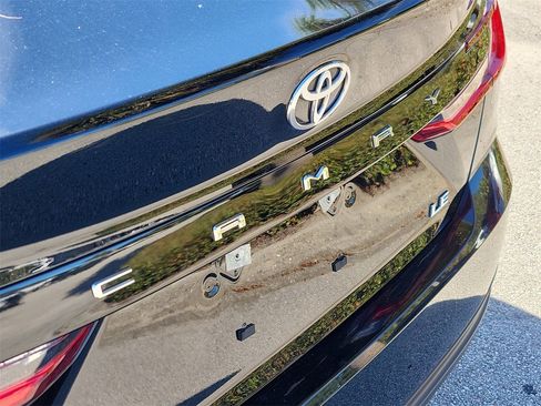 Used 2025 Toyota Camry LE image 6