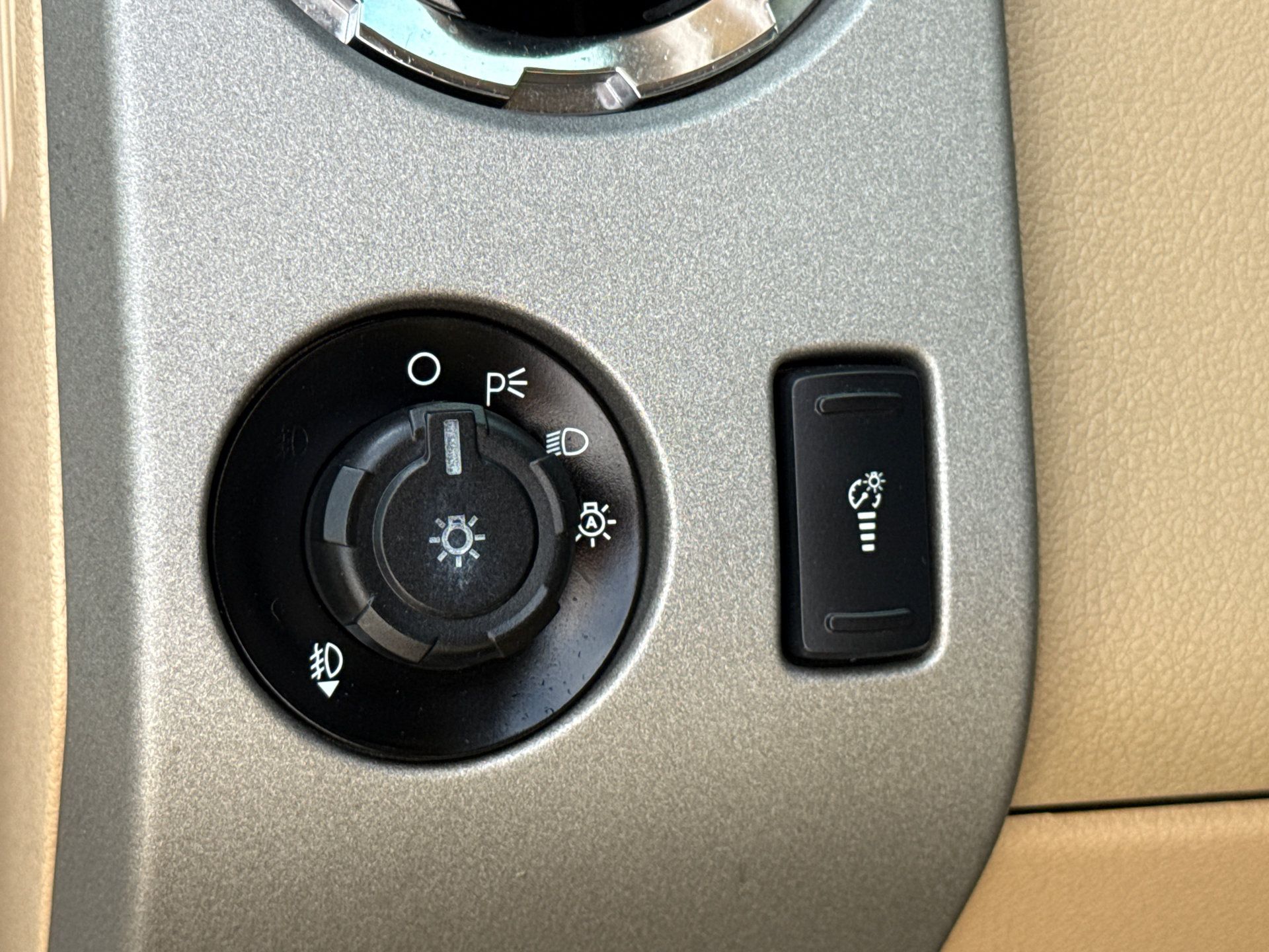 Used 2014 Ford F350 Lariat w/ Lariat Interior Package AWD/4WD image 23