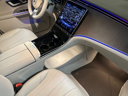 New 2026 Mercedes-Benz EQE 320+ SUV image 15