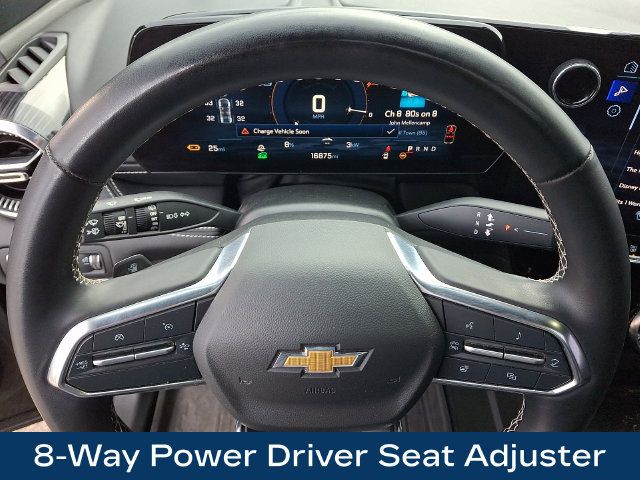Used 2024 Chevrolet Blazer EV LT AWD/4WD image 4