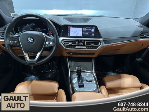 Certified 2022 BMW 330i xDrive 330i xDrive w/ Driving Assistance Package image 7