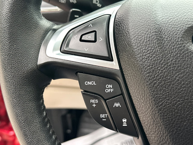 Used 2020 Ford Edge Titanium w/ Equipment Group 301A AWD/4WD image 29