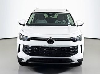 New 2025 Volkswagen Tiguan S video 2