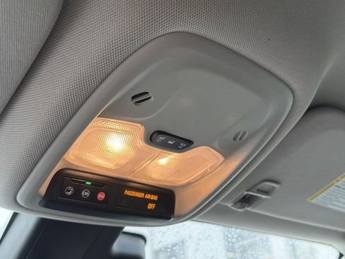 Used 2021 Buick Encore GX Preferred image 19