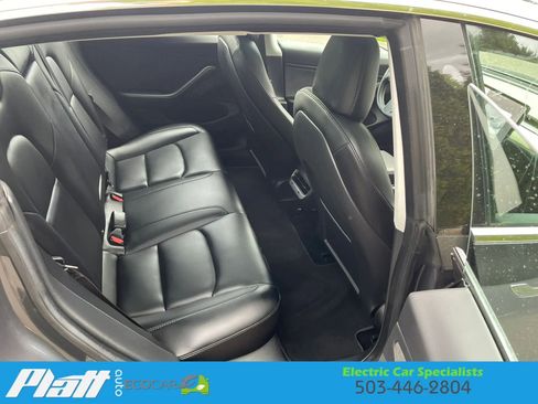 Used 2018 Tesla Model 3 Long Range image 50