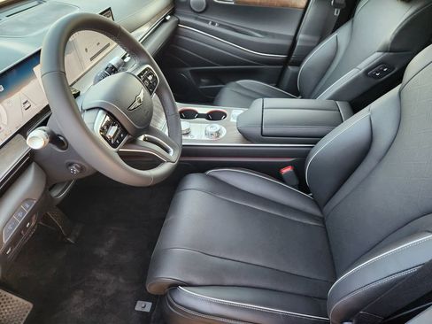 New 2026 Genesis GV80 2.5T Prestige AWD/4WD image 8