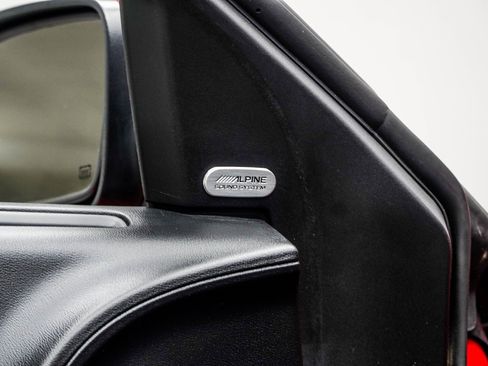 Used 2019 Dodge Charger SXT w/ Plus Group image 32