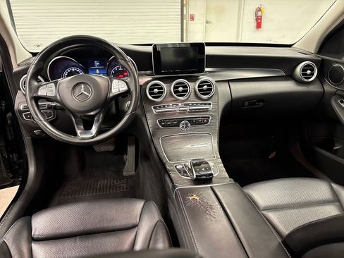 Used 2016 Mercedes-Benz C 300 Sedan image 26