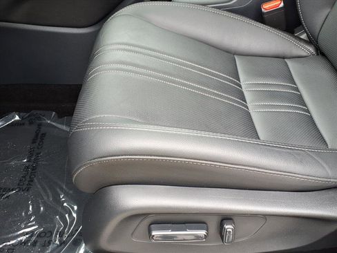 Used 2026 Honda HR-V EX-L image 7