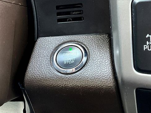 Used 2018 Ford F150 King Ranch w/ Equipment Group 601A Luxury image 26