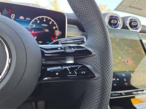 New 2026 Mercedes-Benz GLC 300 4MATIC image 17