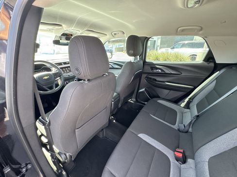 Used 2023 Chevrolet TrailBlazer LS AWD/4WD image 20