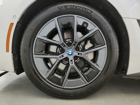 Used 2024 BMW i4 xDrive40i AWD/4WD image 41