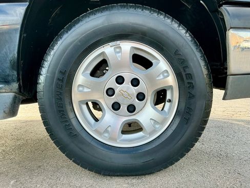 Used 2005 Chevrolet Avalanche Z66 w/ Sun And Sound Package image 20