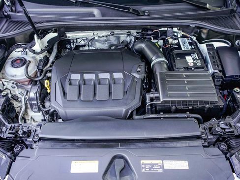 Used 2023 Audi Q3 2.0T Premium Plus w/ Premium Plus Package image 27