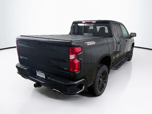Used 2024 Chevrolet Silverado 1500 LT Trail Boss w/ Convenience Package II AWD/4WD image 5