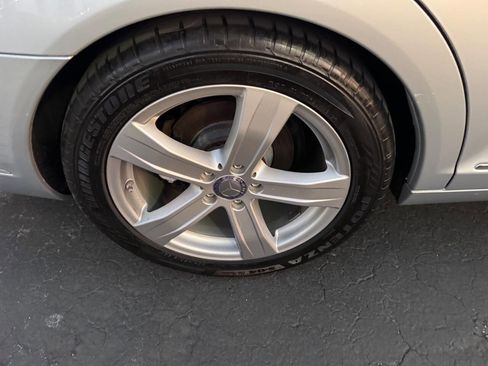 Used 2010 Mercedes-Benz S 550 image 53