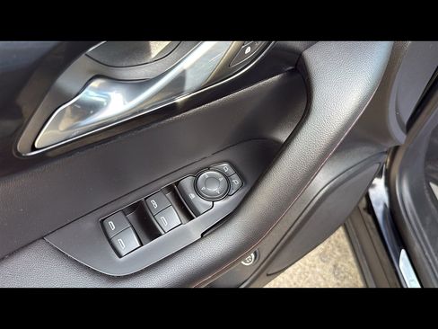 Used 2020 Chevrolet Blazer LT w/ Redline Edition image 8