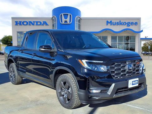 New 2026 Honda Ridgeline TrailSport image 1