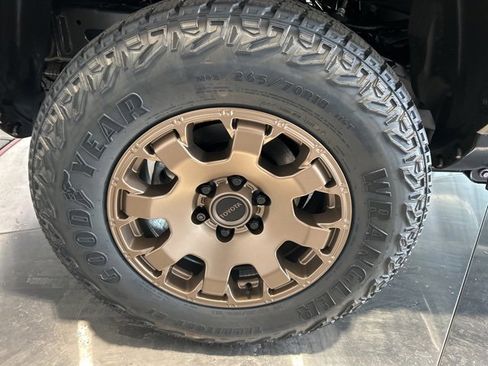 New 2025 Toyota Tacoma Trailhunter image 17
