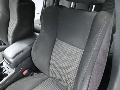 Used 2019 Dodge Charger R/T RWD image 14
