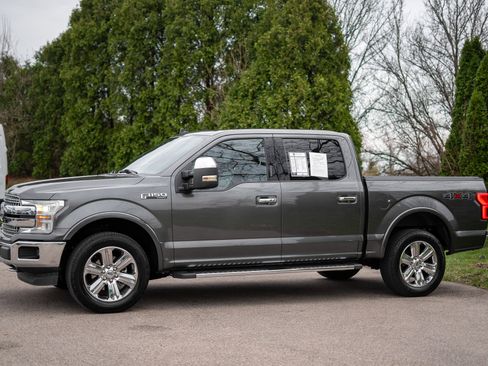 Used 2019 Ford F150 Lariat w/ Equipment Group 502A Luxury image 9