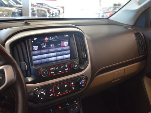 Used 2015 GMC Canyon SLT w/ Driver Alert Package image 82