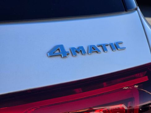 Used 2020 Mercedes-Benz GLE 350 4MATIC w/ Premium Package image 15