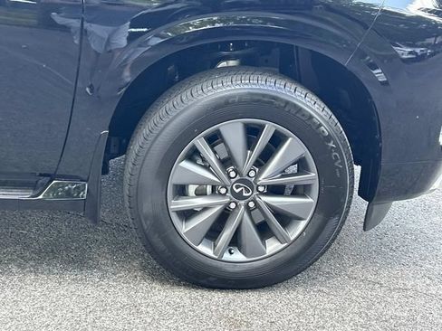 Certified 2026 INFINITI QX80 Pure w/ Cargo Package RWD image 9