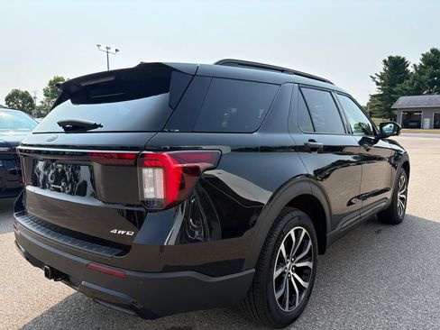 Used 2026 Ford Explorer ST-Line AWD/4WD image 6