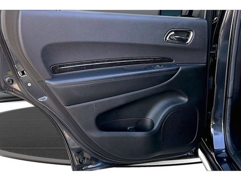 Used 2014 Dodge Durango Limited w/ Nav & Power Liftgate Group RWD image 36