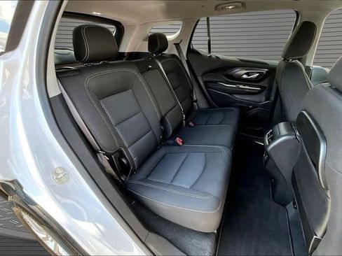 Used 2022 GMC Terrain SLE w/ Driver Convenience Package AWD/4WD image 24