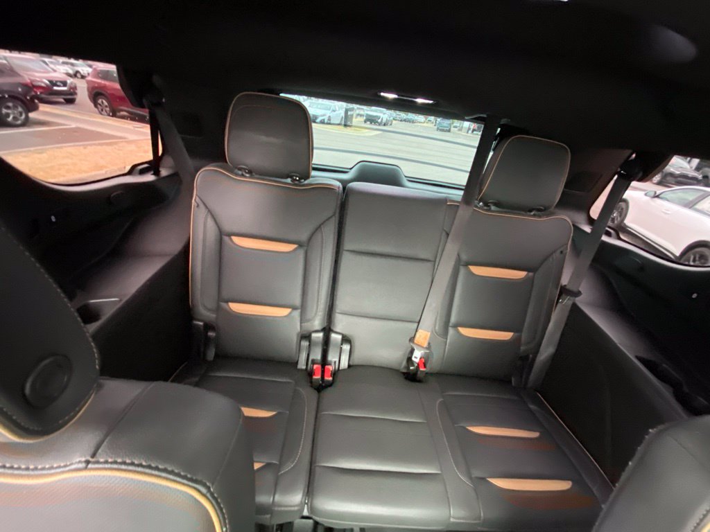 Used 2023 GMC Yukon AT4 w/ AT4 Premium Package AWD/4WD image 25