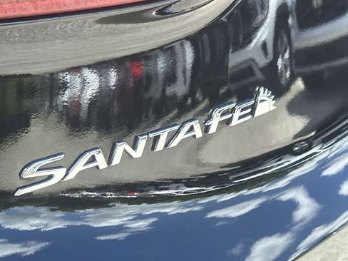 Used 2023 Hyundai Santa Fe Limited AWD/4WD image 11