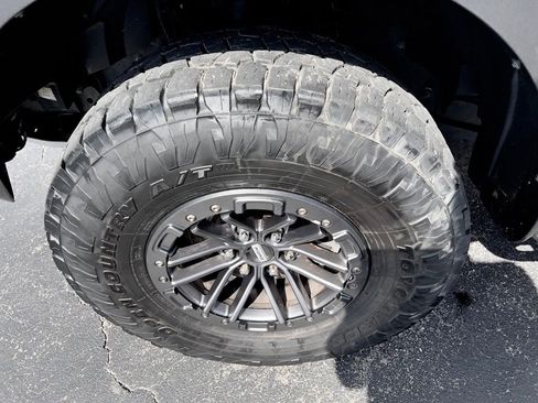 Used 2019 Ford F150 Raptor w/ Equipment Group 802A Luxury AWD/4WD image 15