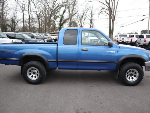 Used 1996 Toyota T100 DX image 4