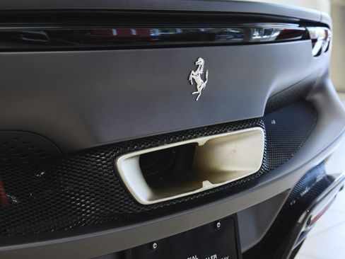 Used 2023 Ferrari 296 GTS RWD image 67