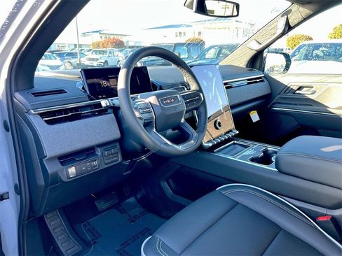 New 2026 GMC Sierra EV Elevation image 10