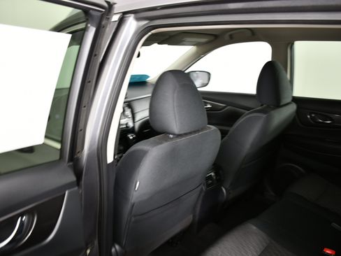 Used 2019 Nissan Rogue S w/ Special Edition Package image 46