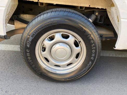 Used 2015 Ford F150 XL w/ XL Power Equipment Group RWD image 18