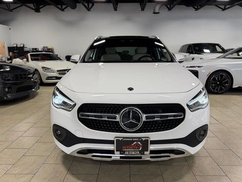 Used 2021 Mercedes-Benz GLA 250 4MATIC w/ Premium Package image 10