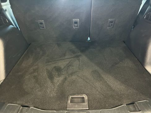 Used 2025 Ford Escape ST-Line Select AWD/4WD image 15