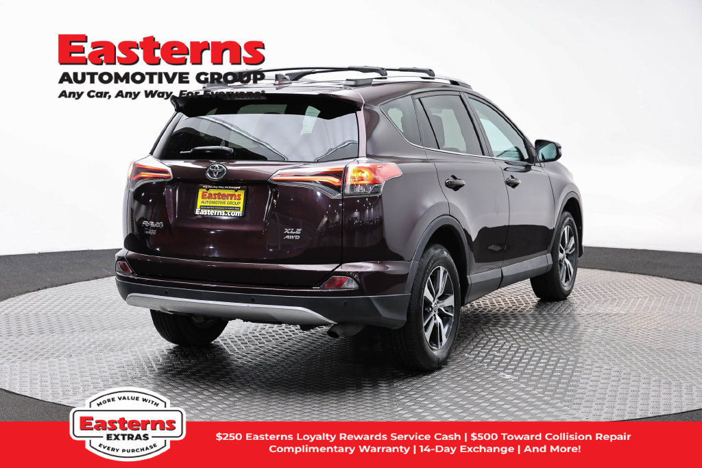 Used 2016 Toyota RAV4 XLE w/ Convenience Package AWD/4WD image 6