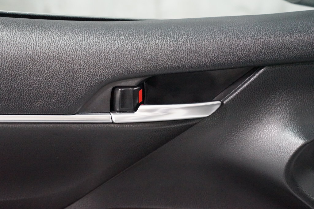 Certified 2024 Toyota Camry SE FWD image 30