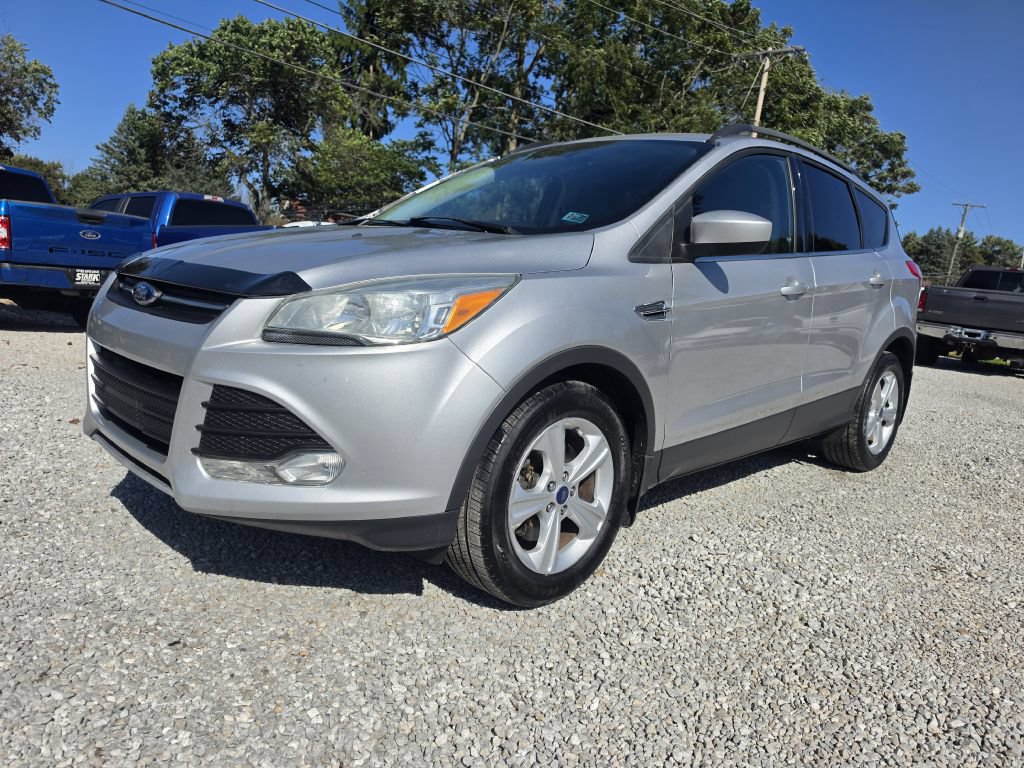 Used 2015 Ford Escape SE w/ Equipment Group 201A AWD/4WD image 1