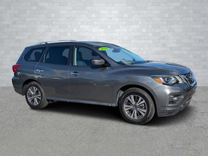 Used 2020 Nissan Pathfinder SV