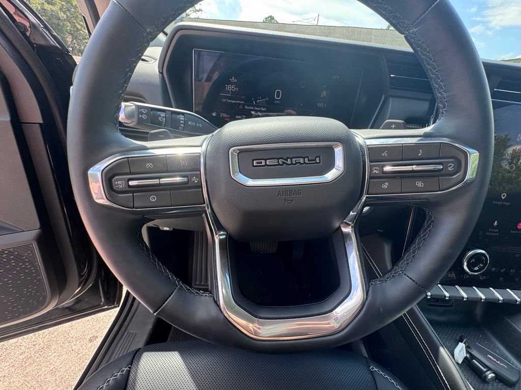 Used 2026 GMC Terrain Denali AWD/4WD image 27