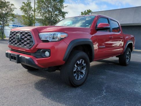 Used 2022 Toyota Tacoma SR5 image 8
